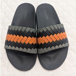 🩴 Steve Madden Bizz Double Strap Sandals – Size 3 Youth – Orange/Black